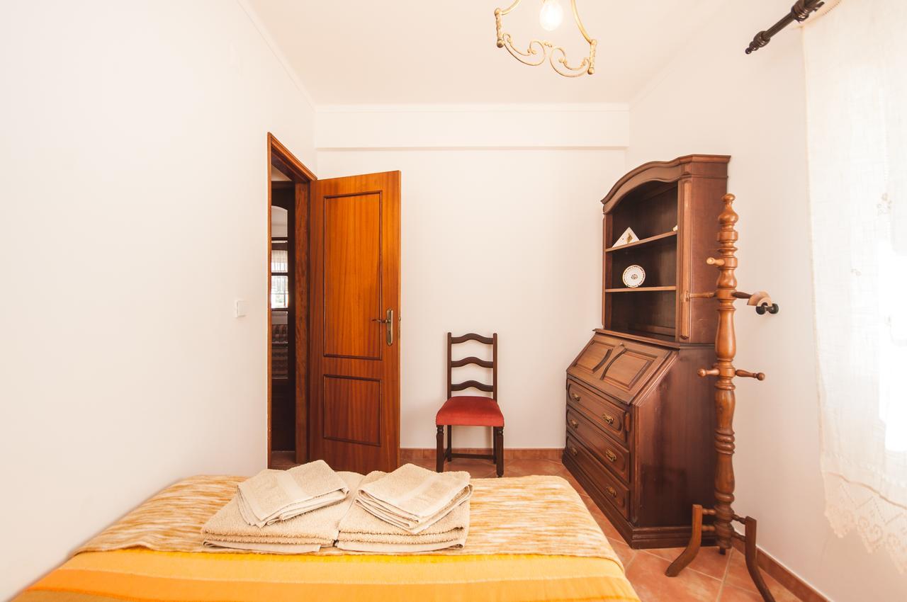 Rivers Nation Surf Camp Bed & Breakfast อาโตเกีย ดา บาเลยา ภายนอก รูปภาพ